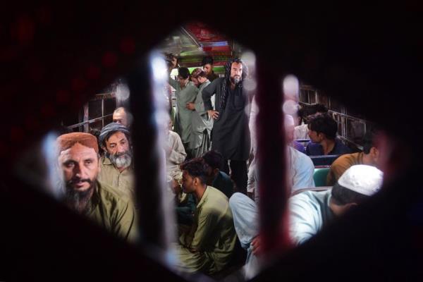 国际特赦组织呼吁巴基斯坦立即停止大规模拘留和驱逐阿富汗难民