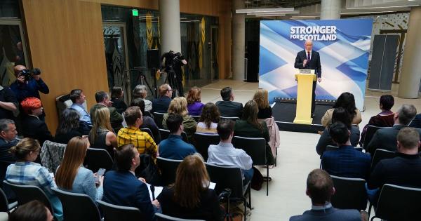 作为苏格兰民族党领袖，以及可能的新任苏格兰首席部长，斯温尼面临的关键任务