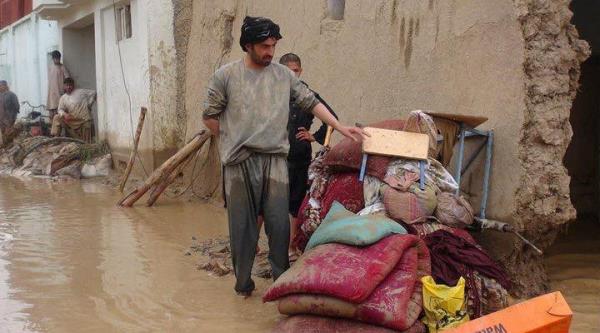 塔哈尔最近的洪水造成23人死亡，1000多个家庭流离失所